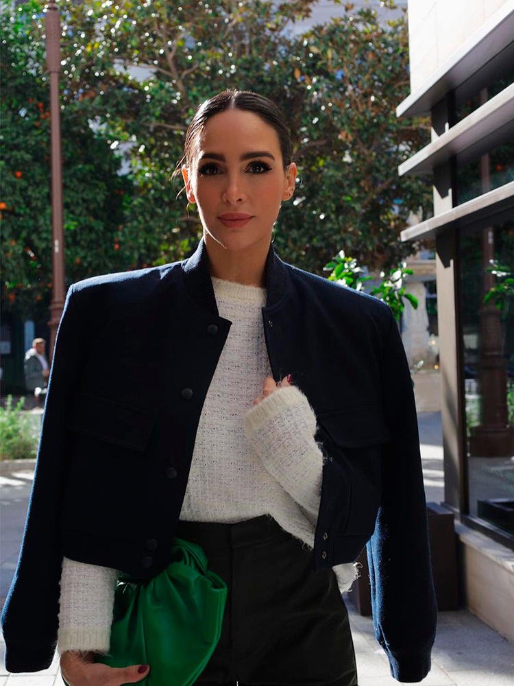 Jaqueta Bomber com Bolsos Grandes