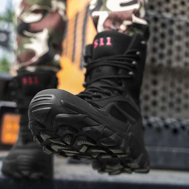 Bota Tática Masculina Leve Antiderrapante