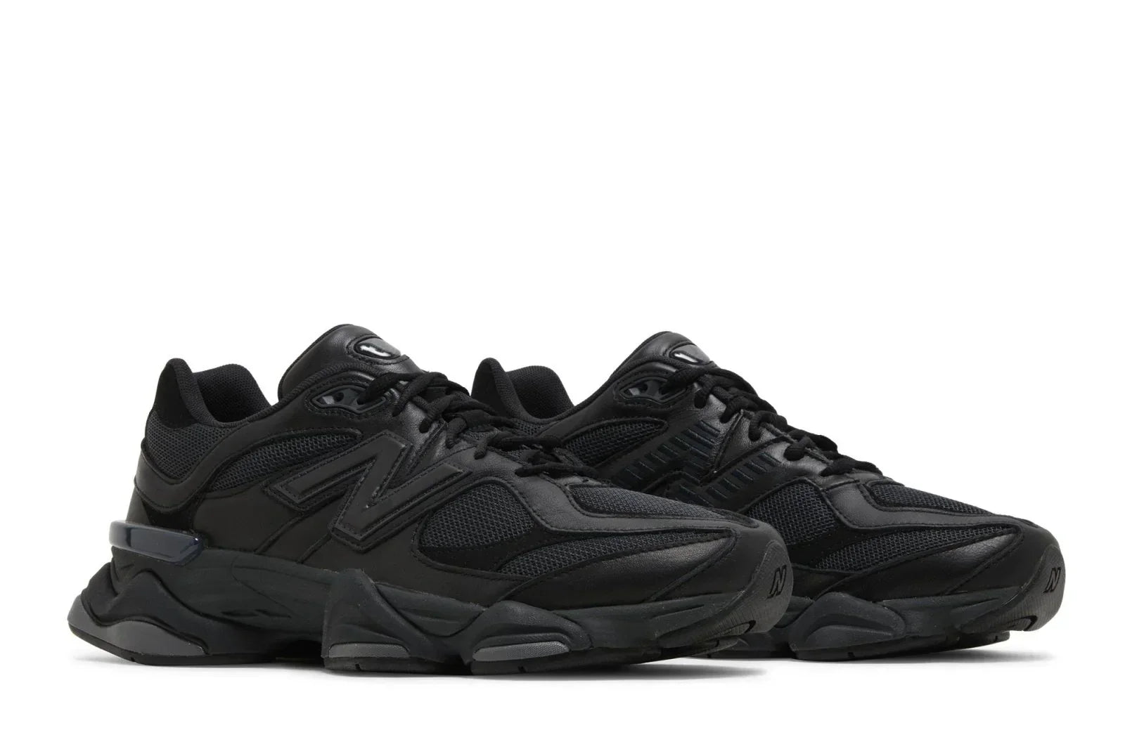 New Balance 9060 Triple Black Preto