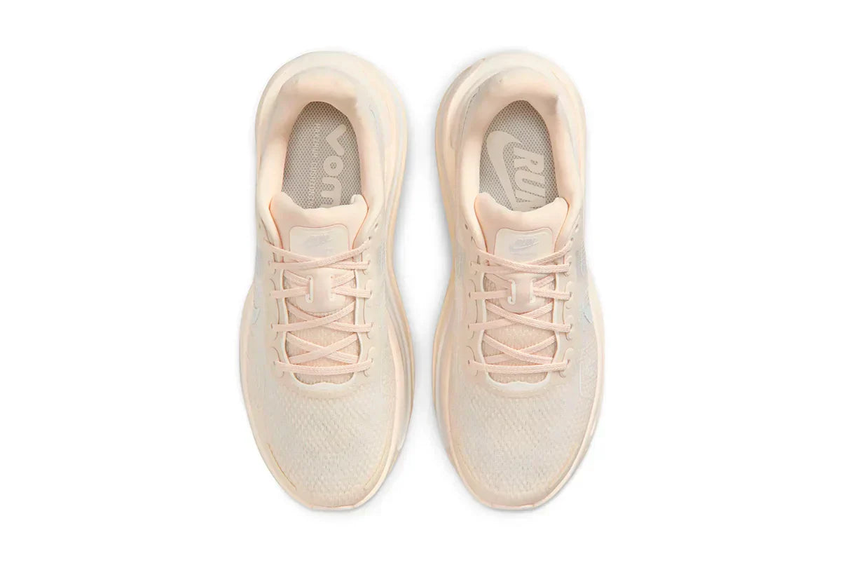 Nike Vomero Premium Chalk Bege