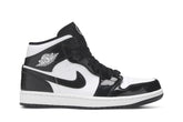 Air Jordan 1 Mid Carbon Fiber Preto