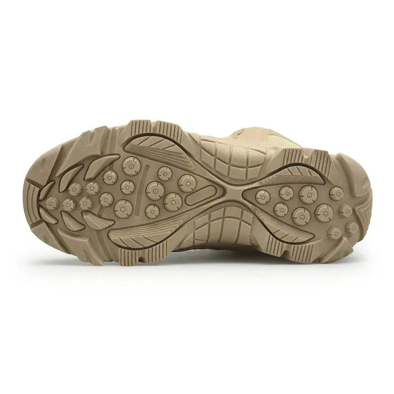 Bota Masculina Tática de Cano Curto para Trilhas Impermeável Resistente ao Desgaste