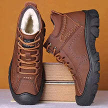 Bota Masculina Impermeável Antiderrapante com Cadarço
