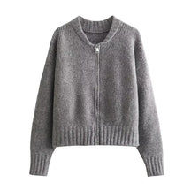 Casaco Feminino Vintage de Malha com Zíper e Gola Redonda