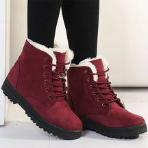 Bota Feminina Para Inverno Salto Baixo Cano Curto