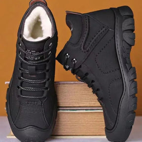 Bota Masculina Impermeável Antiderrapante com Cadarço
