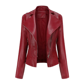 Jaqueta Feminina Slim Estilo Biker com Gola Dobrável e Detalhes Retrô