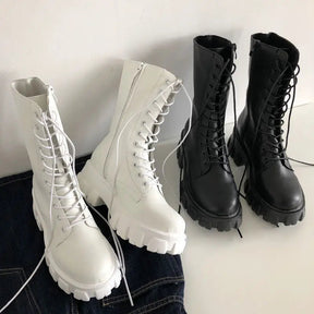 Bota Feminina Cano Médio Cadarço e Zíper com Plataforma Confortável - (Promoção de Inverno 2025)