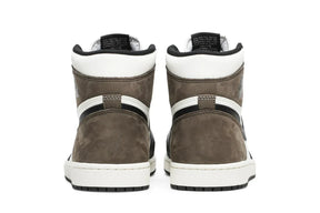 Air Jordan 1 High Dark Mocha Marrom