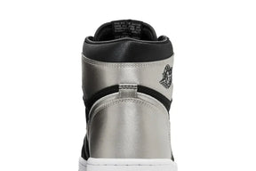 Air Jordan 1 Retro High OG 'Satin Shadow' Prateado
