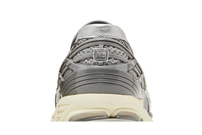 New Balance 1906L Silver Shadow Grey Mesh Sintético Slip-on Prata