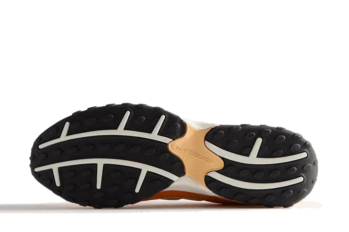 New Balance 204L Kith Orange Laranja