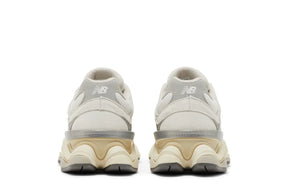 New Balance 9060 Sea Salt Concrete Branco
