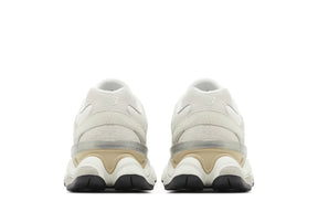 New Balance 9060 Sea Salt Moonbeam Branco