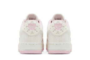 Nike Air Force 1 Low Valentine's Day (2025) Branco