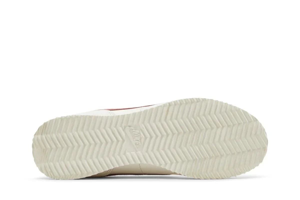 Nike Cortez Valentine's Day Branco