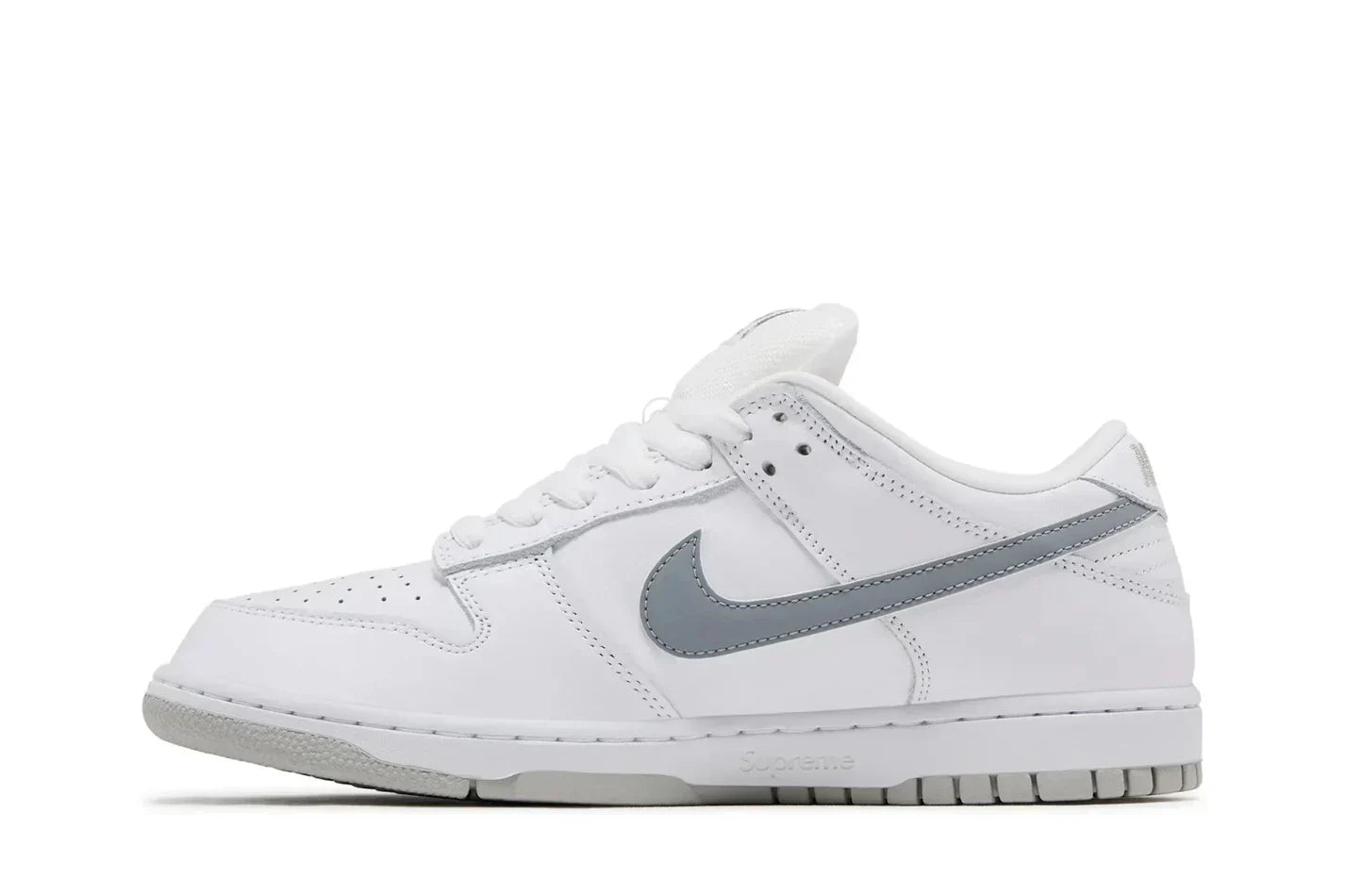 Nike SB Dunk Low Supreme 94 White Metallic Silver Branco
